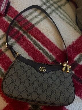 Gucci Brown GG Canvas Shoulder Bag with Gold Bow Accent